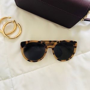 Tortoise Shell Sunglasses ✨